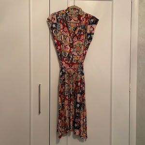 Nieves Lavi Size 6 Print Dress